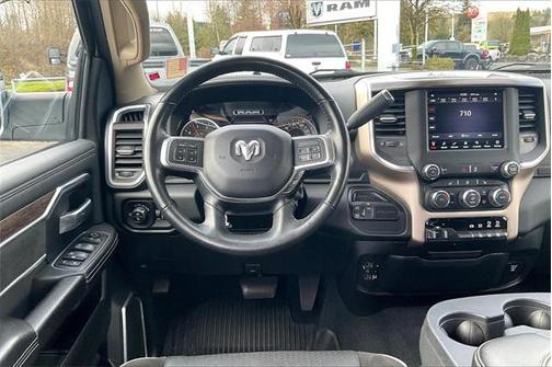 2020 RAM 2500 Laramie Crew Cab 4X4 6'4' Box