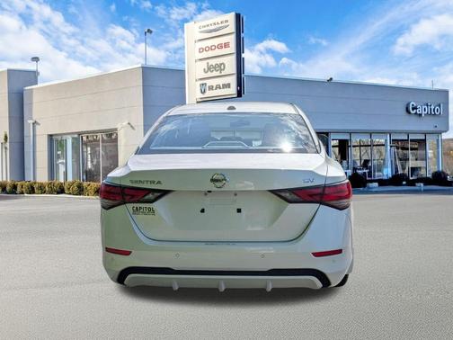 Aspen White Tricoat 2023 Nissan Sentra SV