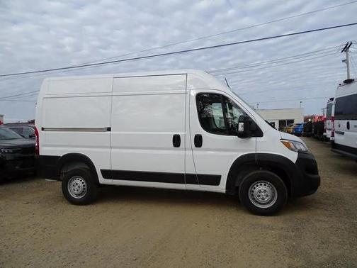 2025 RAM ProMaster 1500 Base
