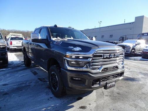 2026 RAM 3500 Laramie Crew Cab 4x4 6'4' Box