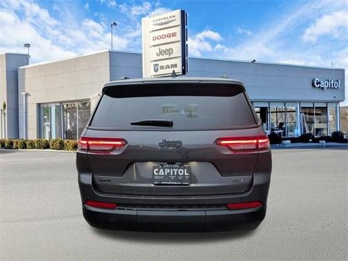 2025 Jeep Grand Cherokee L Altitude