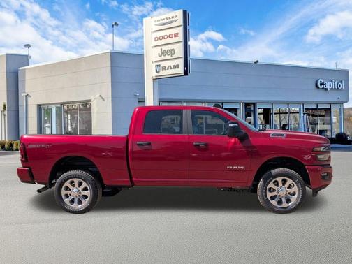 Molten Red Pearlcoat 2026 RAM 2500 Big Horn Crew Cab 4x4 6'4' Box