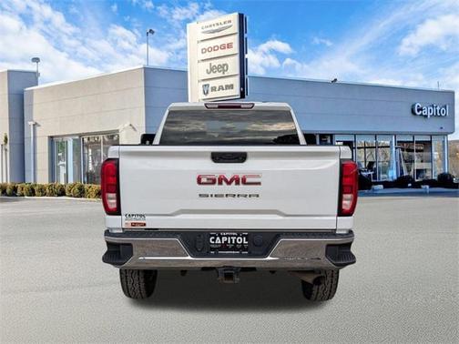 2022 GMC Sierra 2500 Base