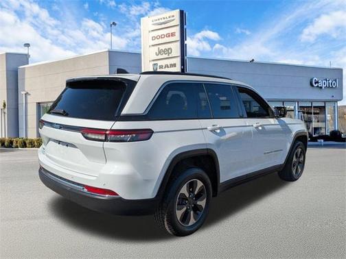 2024 Jeep Grand Cherokee 4xe Base