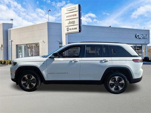 2024 Jeep Grand Cherokee 4xe Base