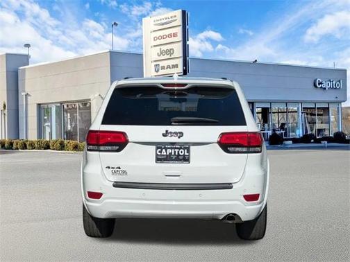 2021 Jeep Grand Cherokee Laredo