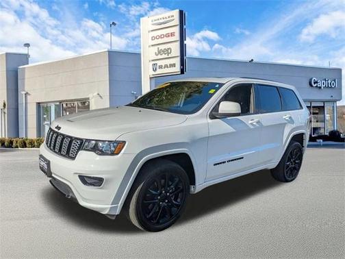 2021 Jeep Grand Cherokee Laredo