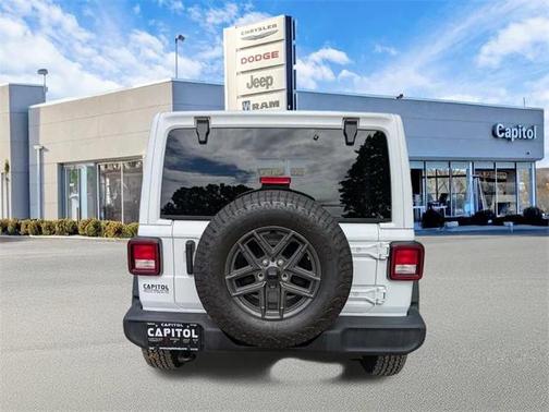 2022 Jeep Wrangler Unlimited Sport