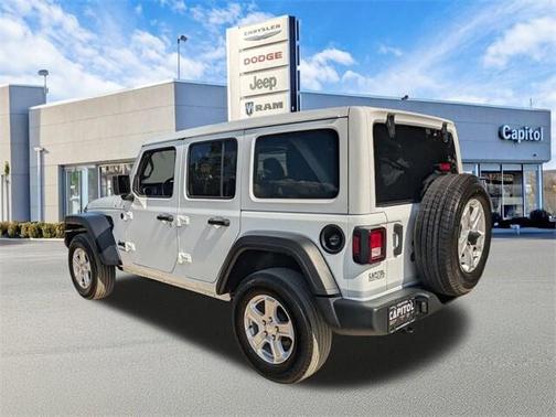 2022 Jeep Wrangler Unlimited Sport