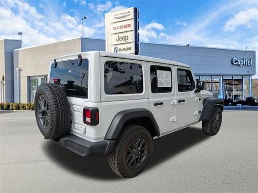 2022 Jeep Wrangler Unlimited Sport