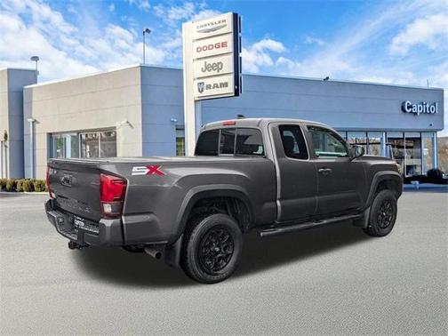 2022 Toyota Tacoma SR