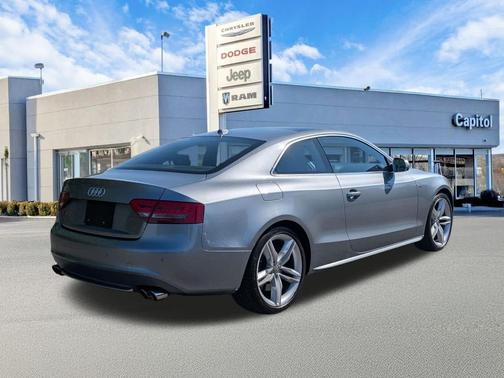 2011 Audi S5 4.2 Premium Plus