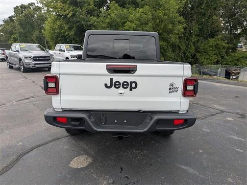 2025 Jeep Gladiator Willys