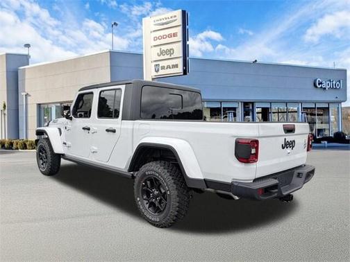 2025 Jeep Gladiator Willys