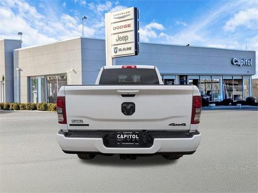 2022 RAM 2500 Big Horn Crew Cab 4x4 6'4' Box