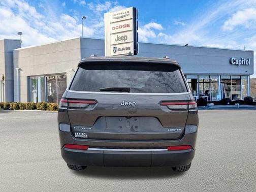 Baltic Gray Metallic Clearcoat 2022 Jeep Grand Cherokee L Limited