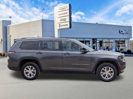 Baltic Gray Metallic Clearcoat 2022 Jeep Grand Cherokee L Limited