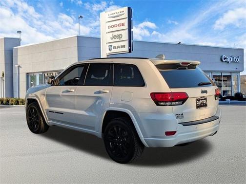 2021 Jeep Grand Cherokee Laredo
