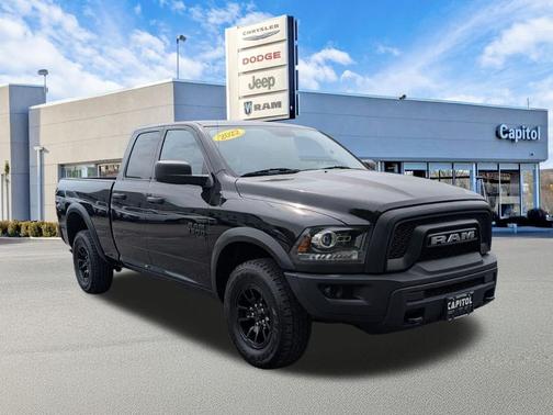 Diamond Black Crystal Pearlcoat 2022 RAM 1500 Classic Warlock Quad Cab 4x4 6'4' Box