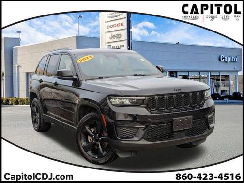 2023 Jeep Grand Cherokee Altitude