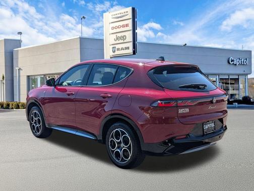 Alfa Rosso 2024 Alfa Romeo Tonale Ti EAWD