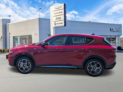 Alfa Rosso 2024 Alfa Romeo Tonale Ti EAWD