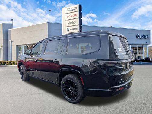 High Gloss Black 2026 Jeep Grand Wagoneer Limited Reserve 4x4