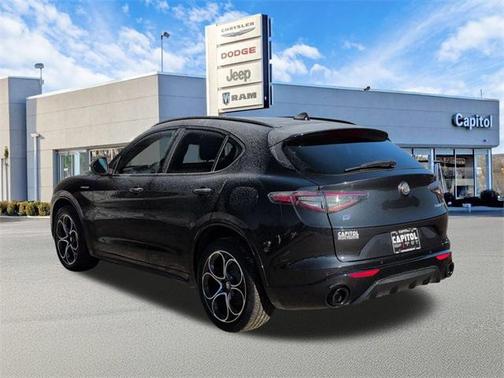 2024 Alfa Romeo Stelvio Veloce AWD