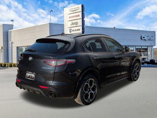 2024 Alfa Romeo Stelvio Veloce AWD