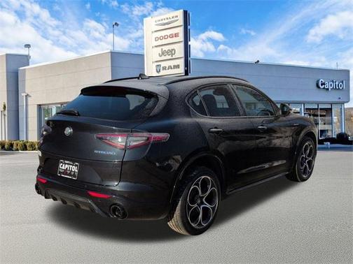 2024 Alfa Romeo Stelvio Veloce AWD