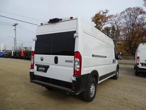 2025 RAM ProMaster 2500 Tradesman