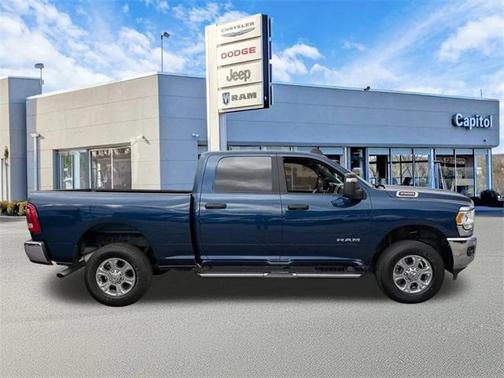 2024 RAM 2500 Big Horn Crew Cab 4x4 6'4' Box