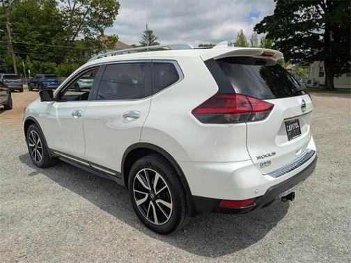 2020 Nissan Rogue SL