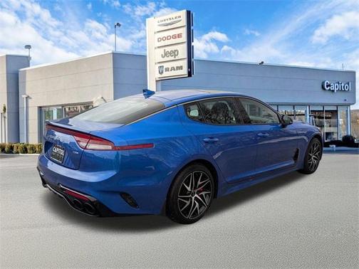 2023 Kia Stinger GT-Line