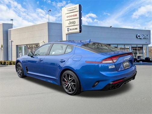 2023 Kia Stinger GT-Line