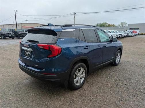 2020 GMC Terrain SLE