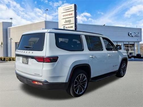 2022 Jeep Wagoneer Series II 4x4