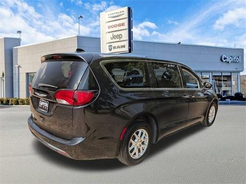 2020 Chrysler Pacifica Touring
