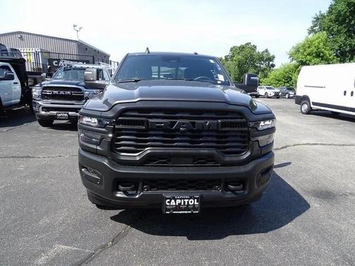 2025 RAM 2500 Tradesman Crew Cab 4x4 6'4' Box