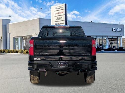 2019 Chevrolet Silverado 1500 Custom Trail Boss