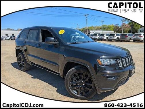 2022 Jeep Grand Cherokee Laredo