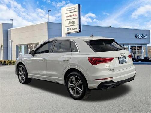 2022 Audi Q3 45 S line Premium