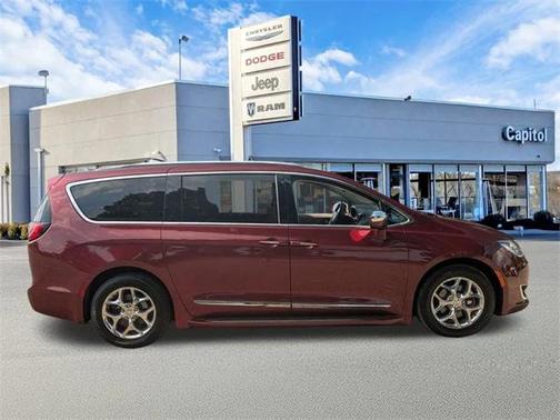 2017 Chrysler Pacifica Limited