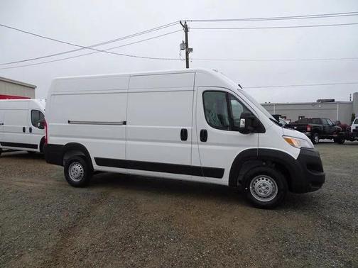 2025 RAM ProMaster 2500 Tradesman