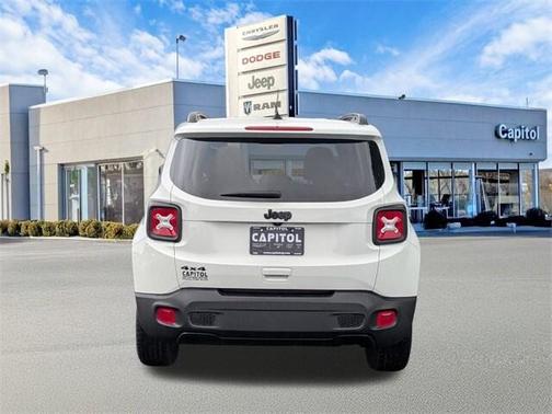 2022 Jeep Renegade Altitude