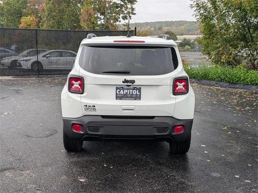 2022 Jeep Renegade Altitude