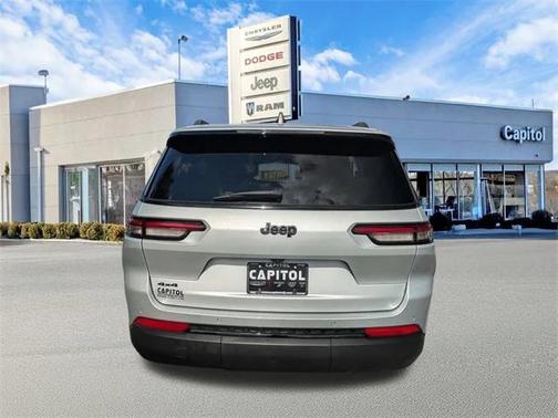 2024 Jeep Grand Cherokee L Altitude