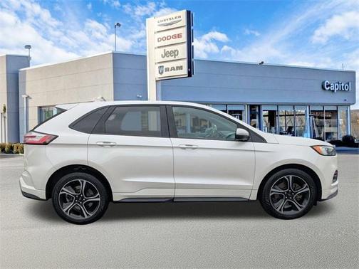 2019 Ford Edge ST