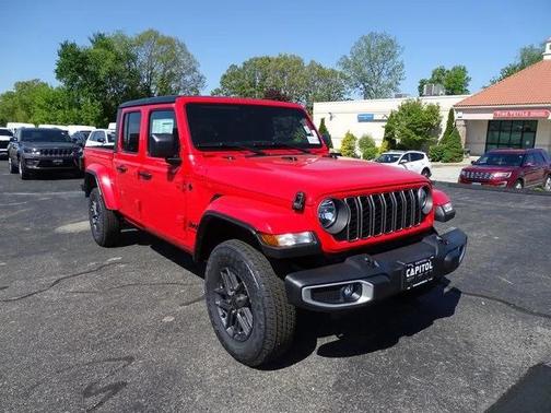 2025 Jeep Gladiator Sport S
