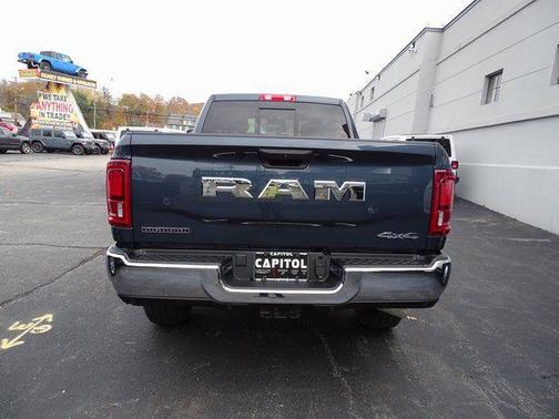 2026 RAM 2500 Big Horn Crew Cab 4x4 6'4' Box